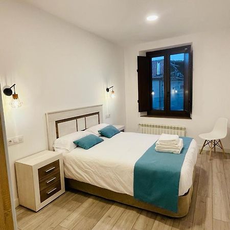 Apartamentos Rurales La Plaza 2 Duruelo de la Sierra Buitenkant foto